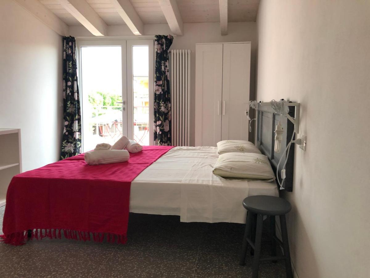 B&B Corte Del Garda Castelnuovo del Garda Exterior foto
